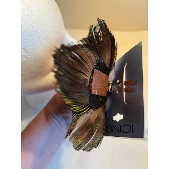 Icing NWT Natural Peacock Feathers Fascinator Long Hair Clip Blue Green Bridal - Picture 3 of 4